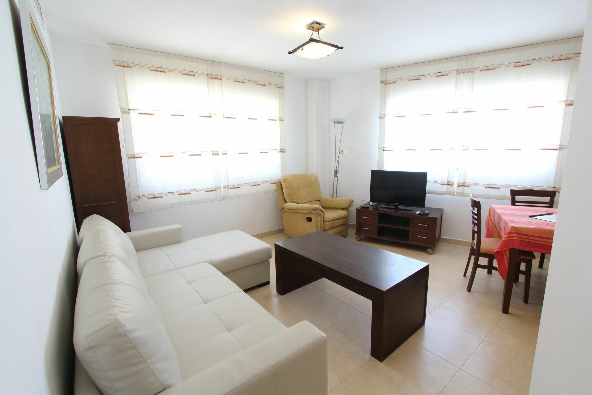 Perfect Base For Exploring Apartament *